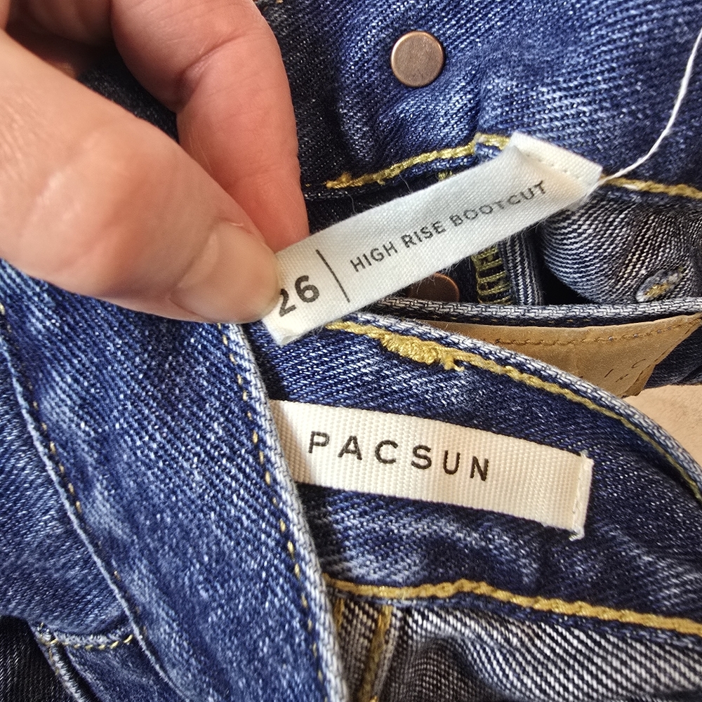 Pacsun Dark Blue Patch Pockets Front Seam Slit High Waisted Bootcut Jeans 26 EUC - Picture 9 of 12